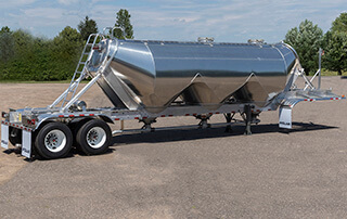 Polar Trailers